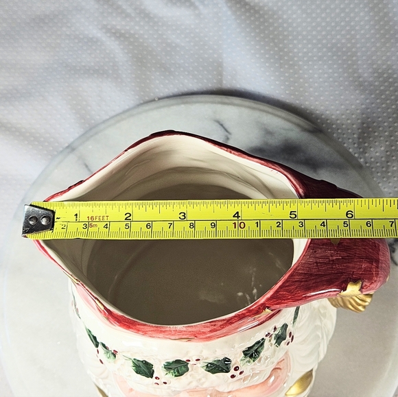 World Bazaar Inc Santa Claus Milk Pitcher - Picture 11 of 11